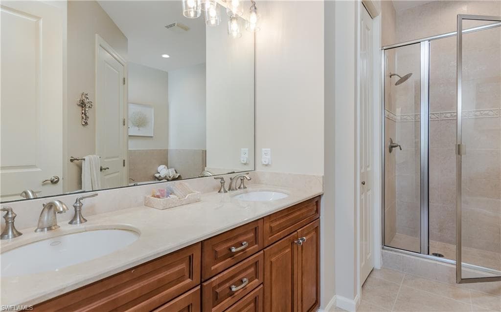 5781 Cape Harbour DR 1405-10