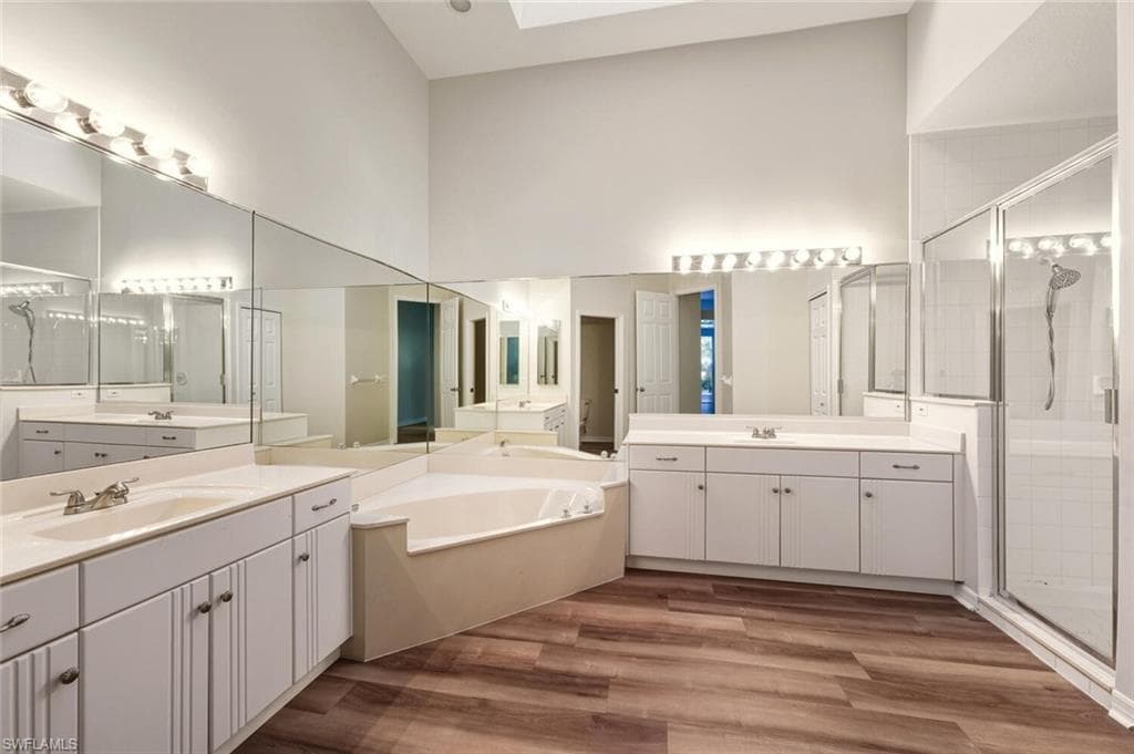 19741 Vintage Trace CIR, ESTERO FL 33967-25