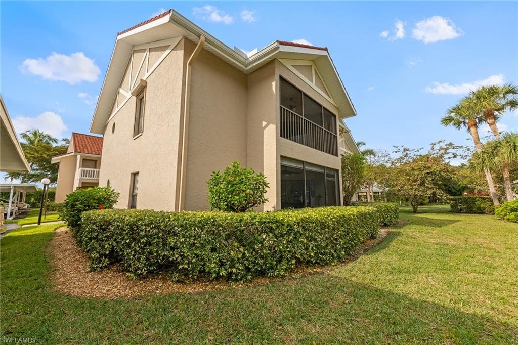 9623 Eaton Gardens LN # 105, FORT MYERS FL 33919-26