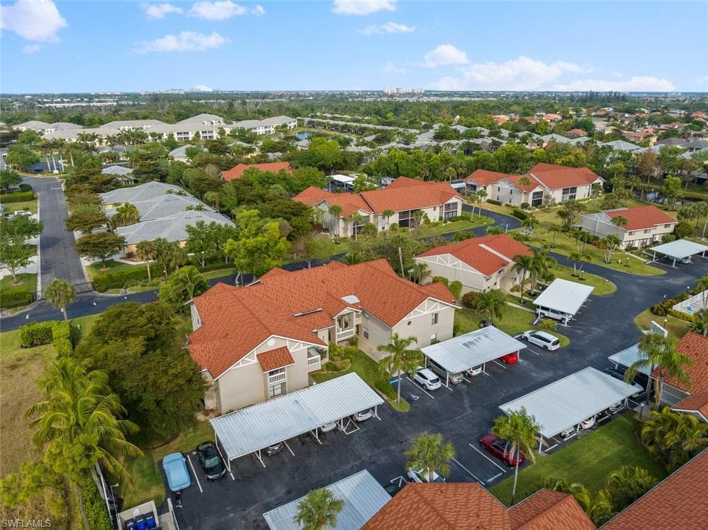 9623 Eaton Gardens LN # 105, FORT MYERS FL 33919-46