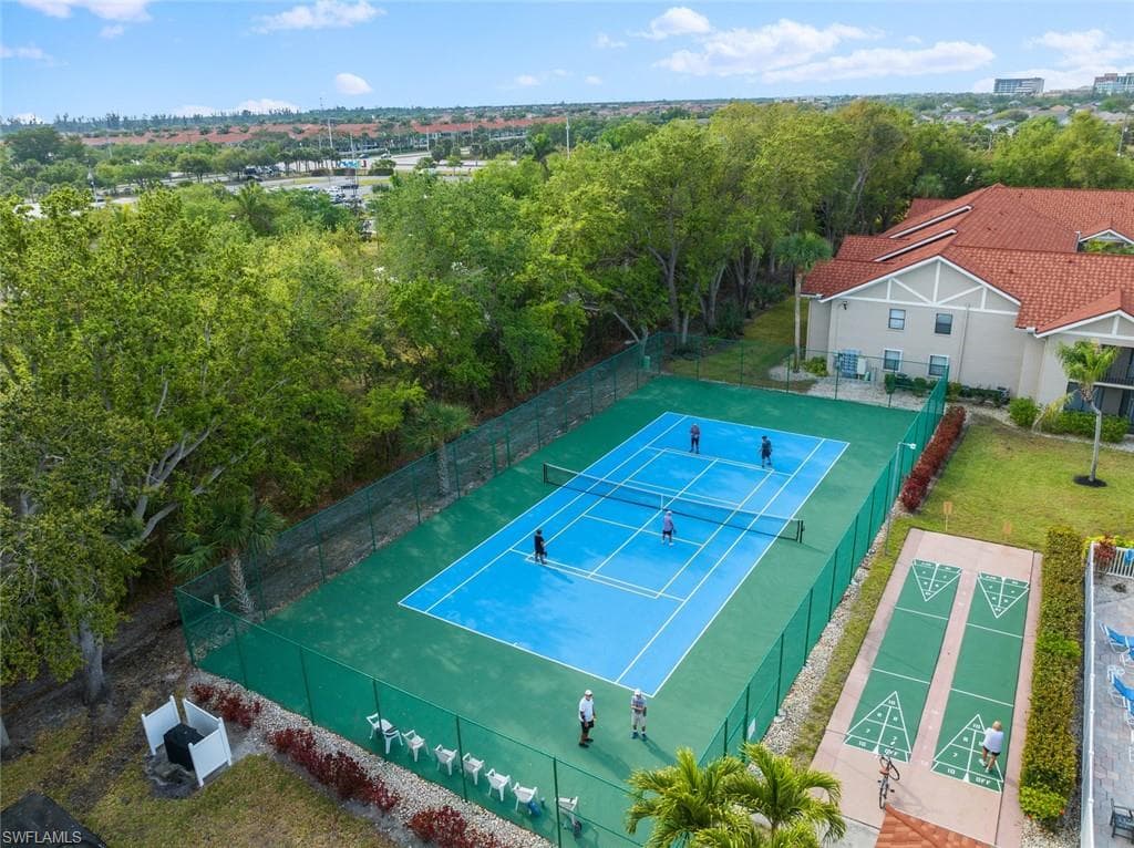 9623 Eaton Gardens LN # 105, FORT MYERS FL 33919-29