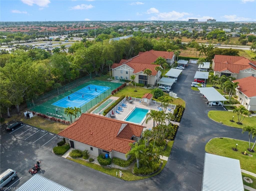 9623 Eaton Gardens LN # 105, FORT MYERS FL 33919-32
