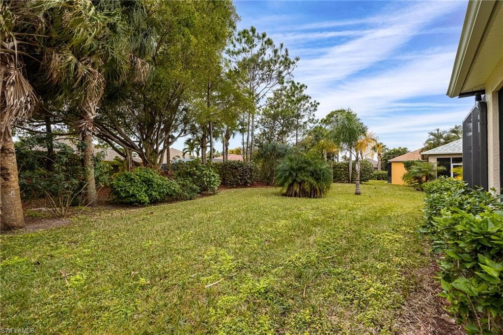 9733 Mendocino DR, FORT MYERS FL 33919-22