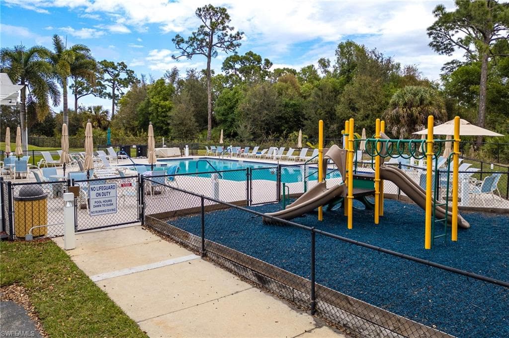 9733 Mendocino DR, FORT MYERS FL 33919-31