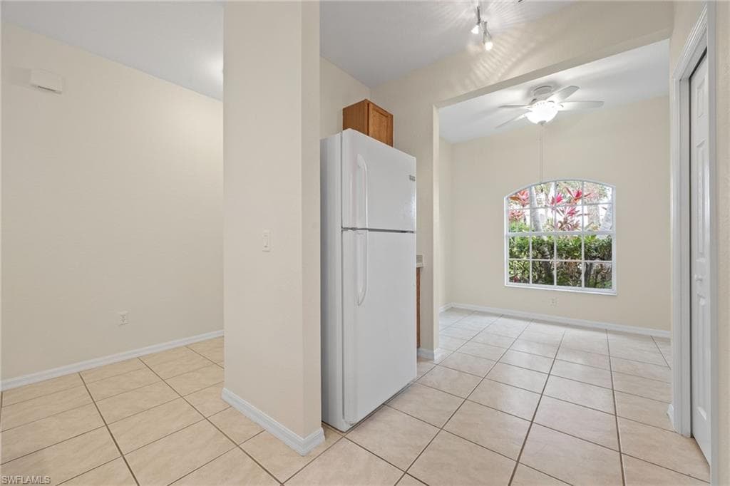 9733 Mendocino DR, FORT MYERS FL 33919-4