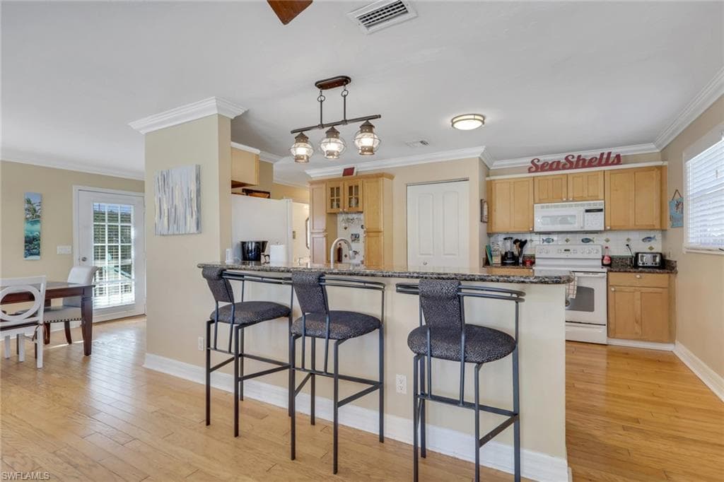 1292 Grand Canal DR-5