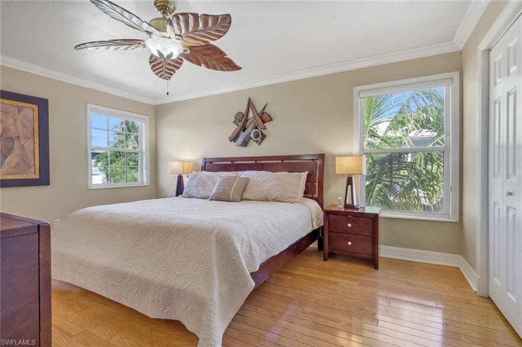 1292 Grand Canal DR-15