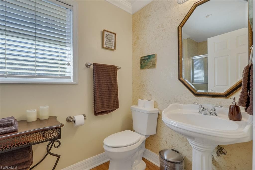 1292 Grand Canal DR-13