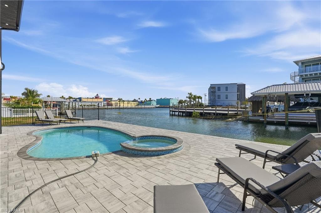 910 3rd ST, FORT MYERS BEACH FL 33931-40