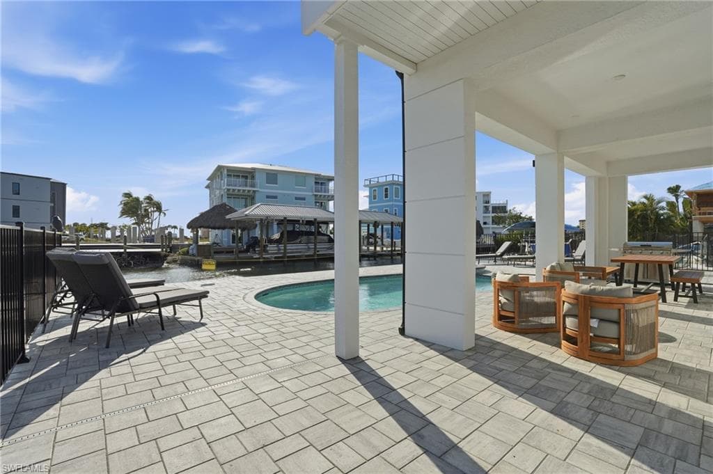 910 3rd ST, FORT MYERS BEACH FL 33931-39
