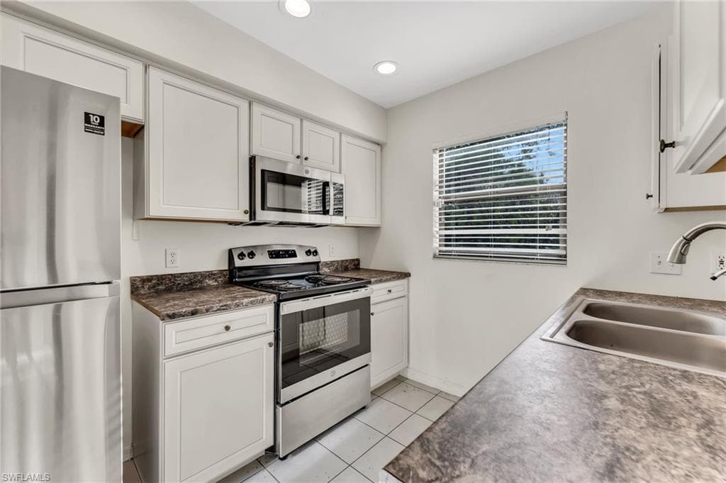 5191 Mahogany Ridge DR-18