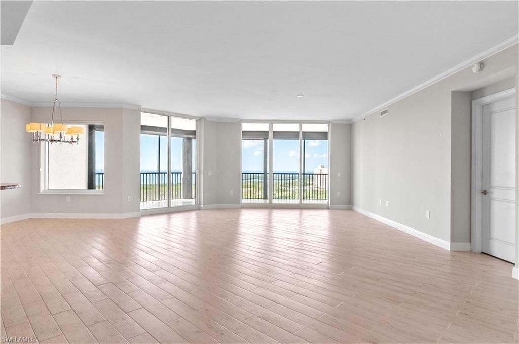 23850 Via Italia CIR # 1706, ESTERO FL 34134-4