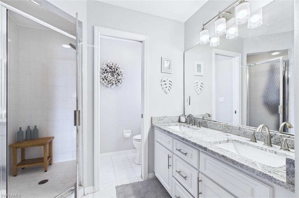 925 SW 47th TER 201-19