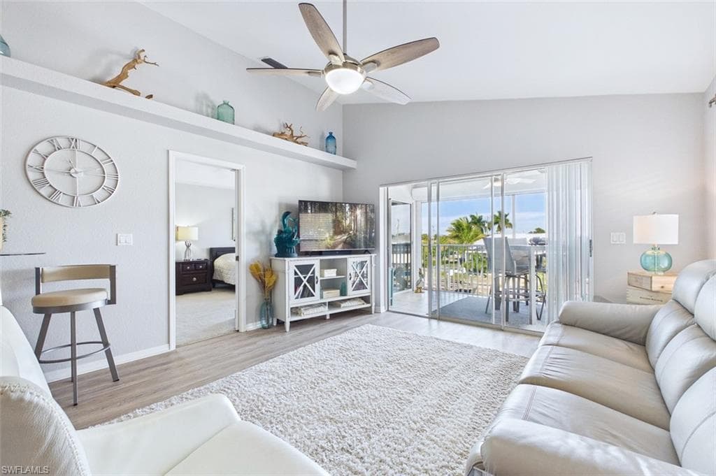 925 SW 47th TER 201-8