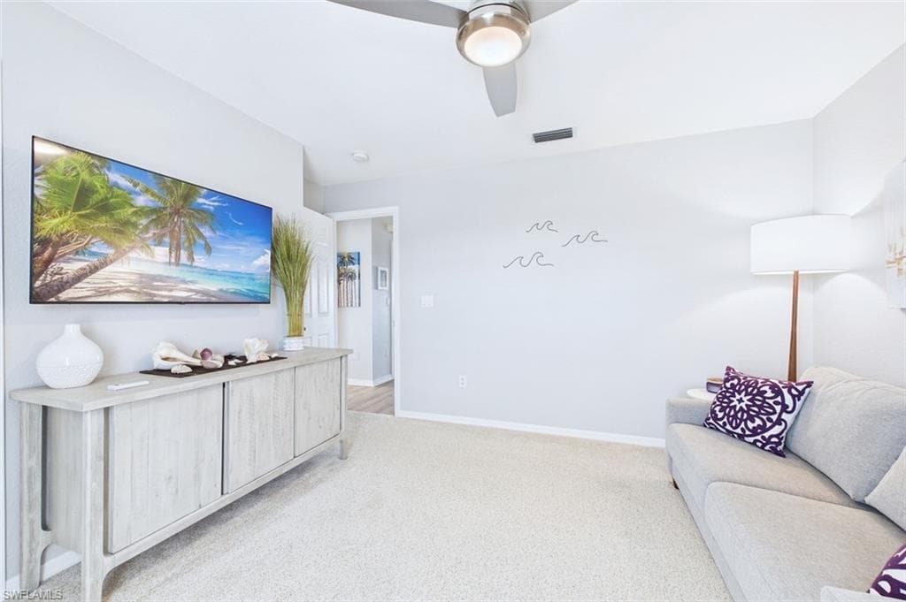 925 SW 47th TER 201-24