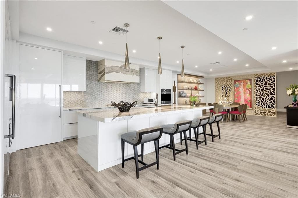 4991 Bonita Bay BLVD # 1102, BONITA SPRINGS FL 34134-14