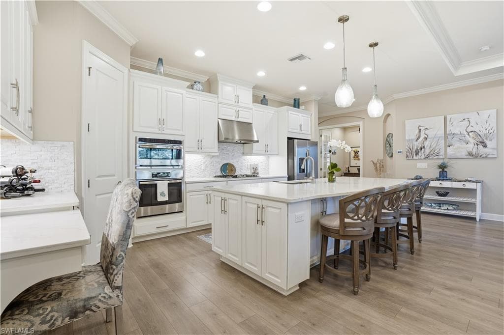8665 Dilillo CT, NAPLES FL 34119-5