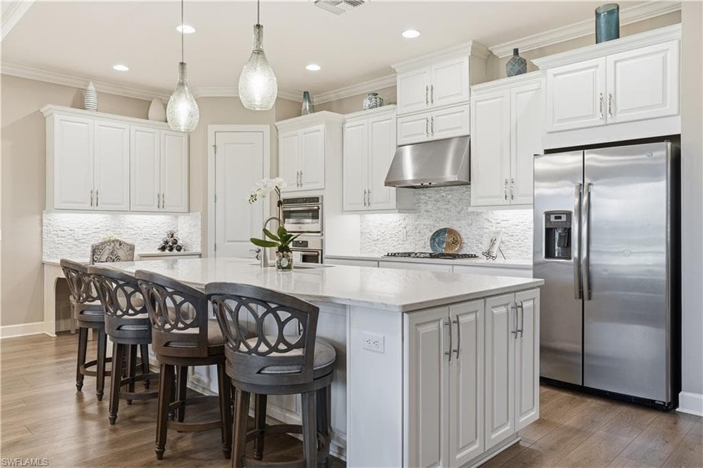 8665 Dilillo CT, NAPLES FL 34119-6