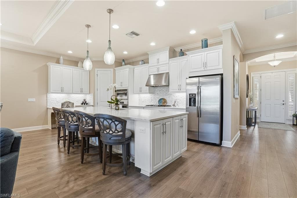 8665 Dilillo CT, NAPLES FL 34119-4