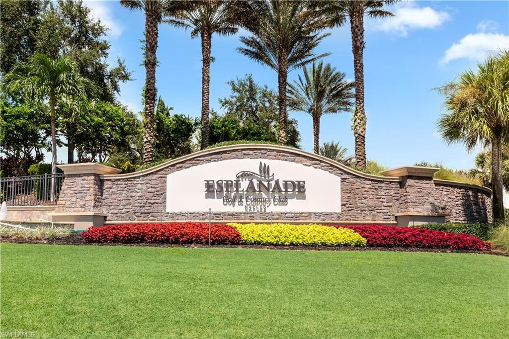 8665 Dilillo CT, NAPLES FL 34119-36
