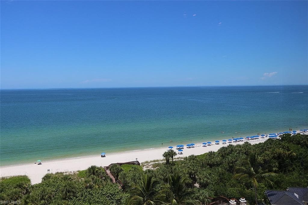 8665 Bay Colony DR 901-31