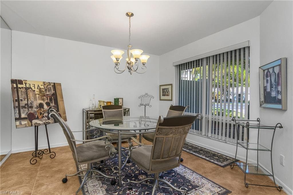 21705 Sungate CT, ESTERO FL 33928-5