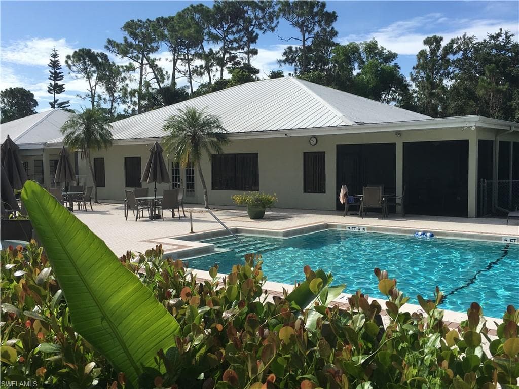 21705 Sungate CT, ESTERO FL 33928-20