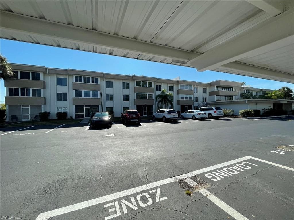 21260 Brinson AVE # 303, PORT CHARLOTTE FL 33952-18