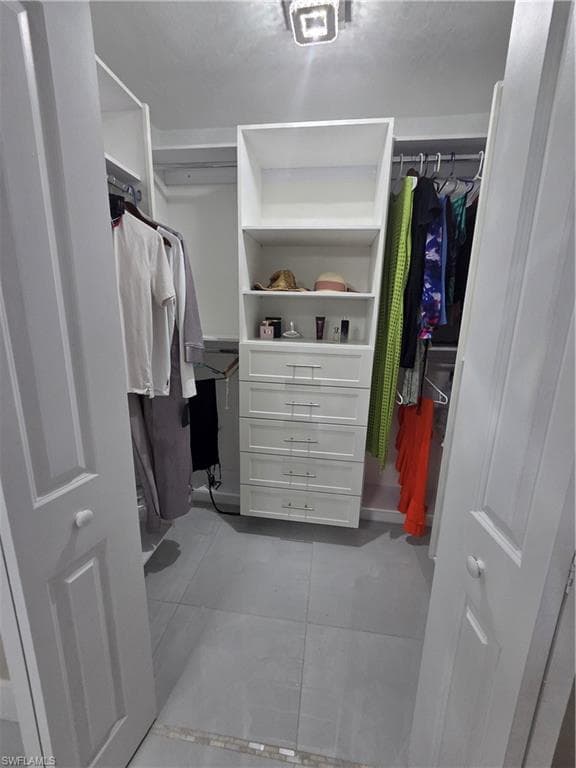 280 Lanchester CT # 38, NAPLES FL 34112-19