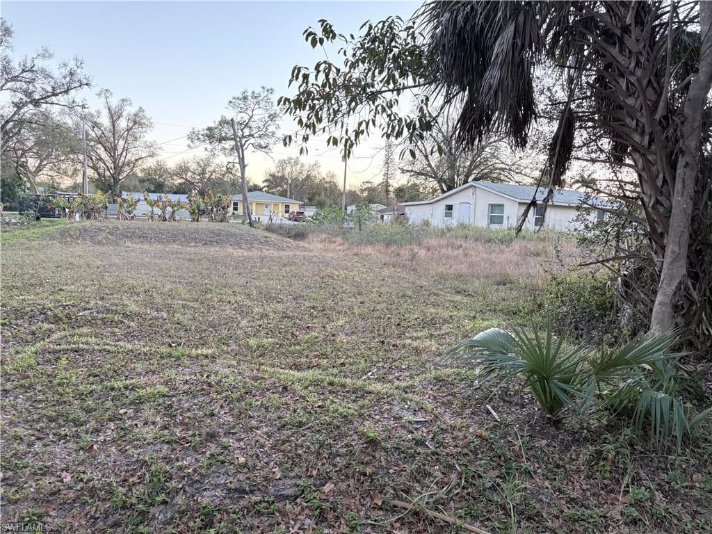 349 Santa Barbara ST, NORTH FORT MYERS FL 33903-1