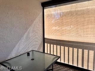 2121 Collier AVE # 220, FORT MYERS FL 33901-19