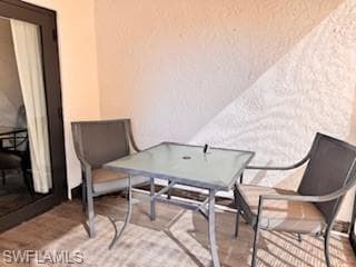 2121 Collier AVE # 220, FORT MYERS FL 33901-17