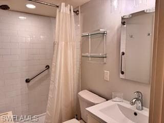 2121 Collier AVE # 220, FORT MYERS FL 33901-14