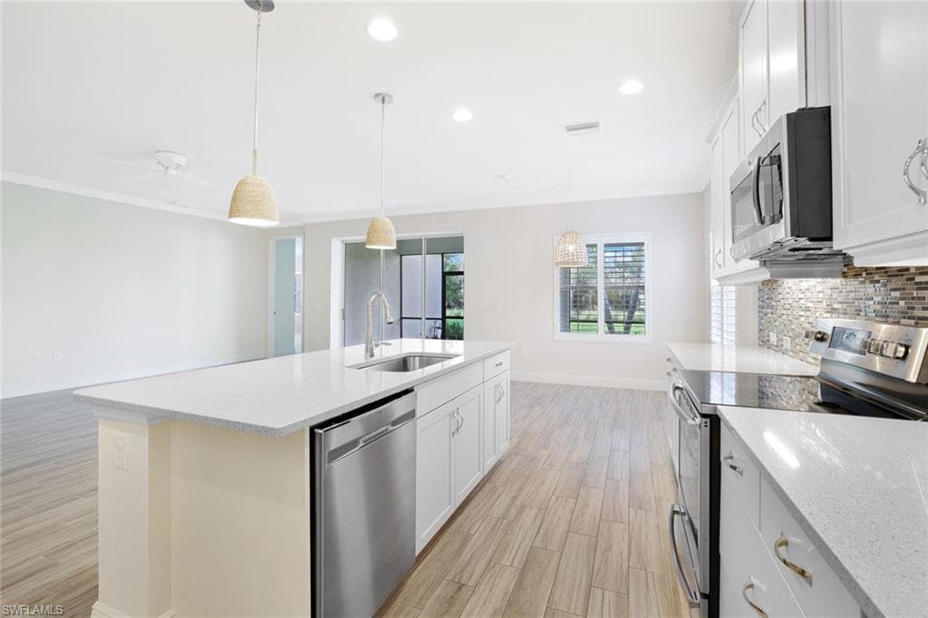 3529 Canopy CIR, NAPLES FL 34120-9