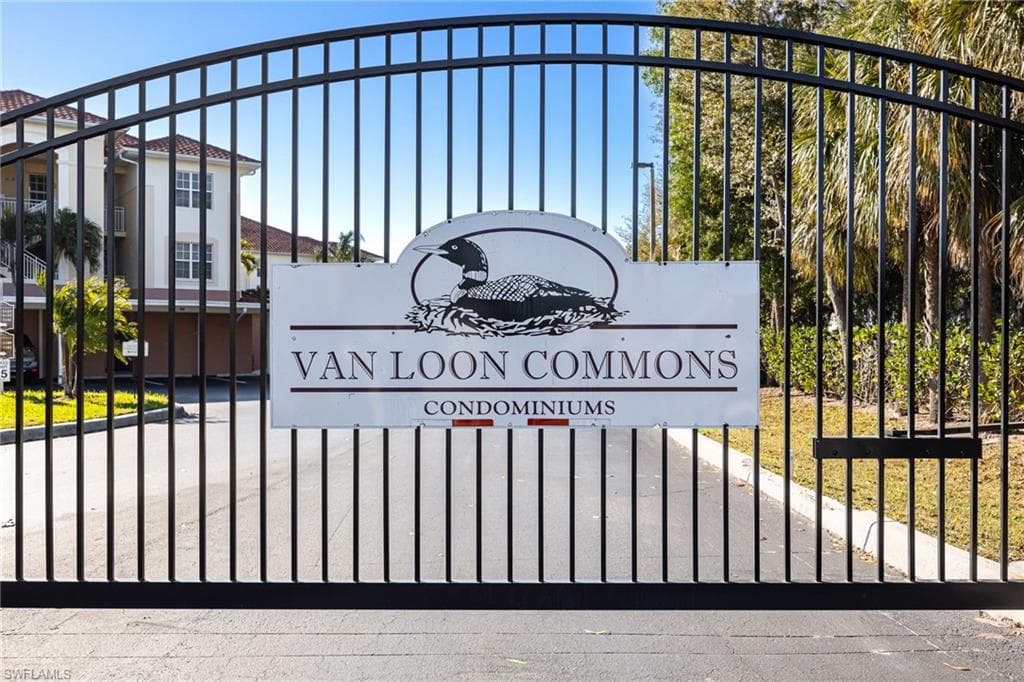 1121 Van Loon Commons CIR # 305, CAPE CORAL FL 33909-48