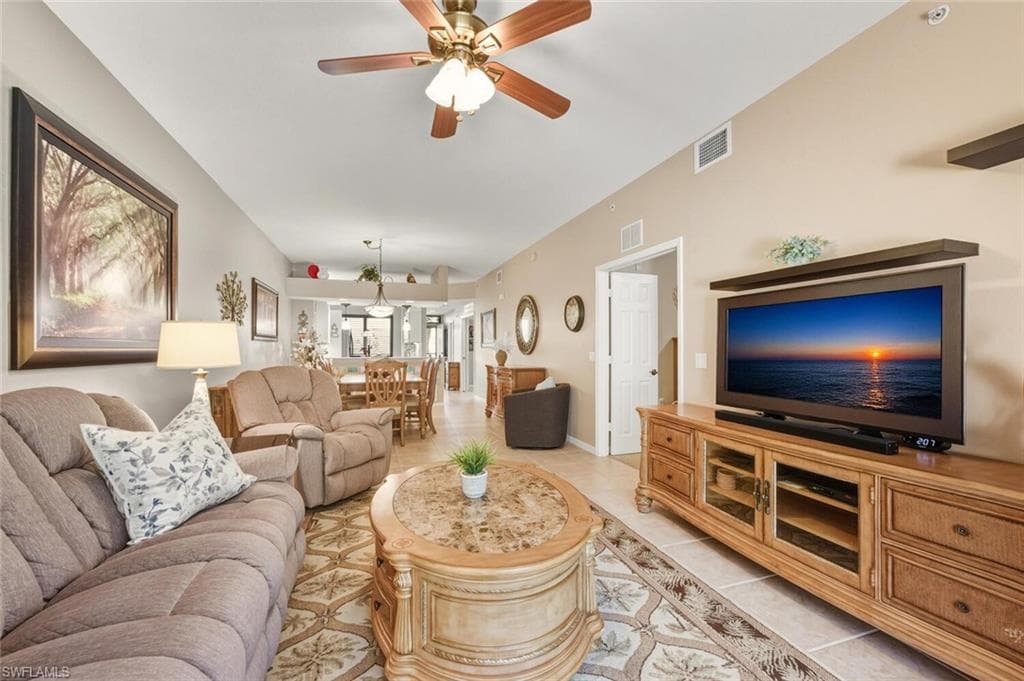 2350 Hidden Lake CT # 3, NAPLES FL 34112-6