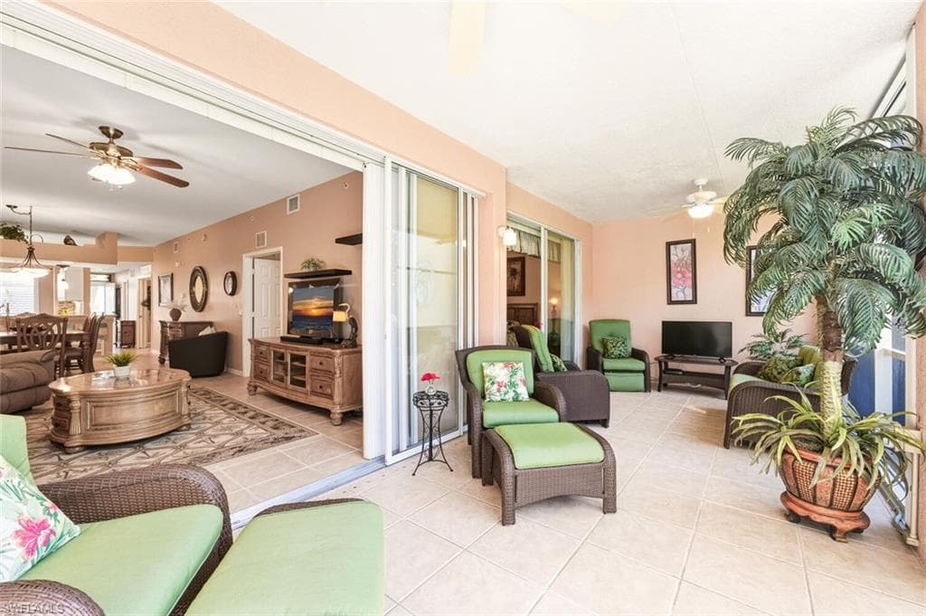 2350 Hidden Lake CT # 3, NAPLES FL 34112-14