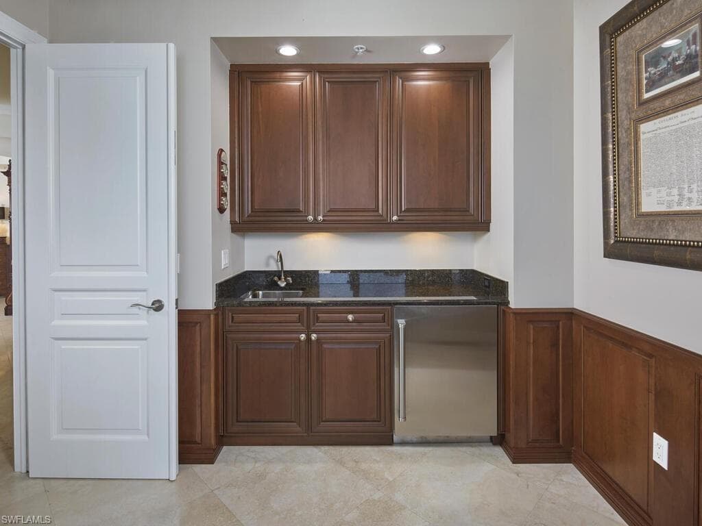 970 Cape Marco DR # 1107, MARCO ISLAND FL 34145-17