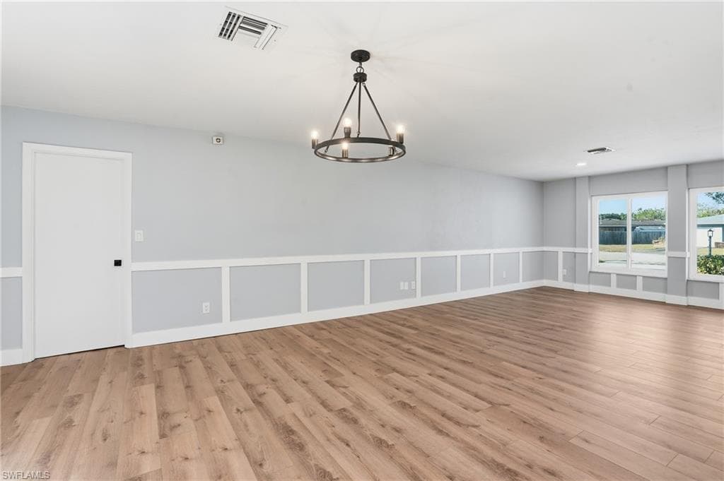 113 E Lake DR, LEHIGH ACRES FL 33936-13