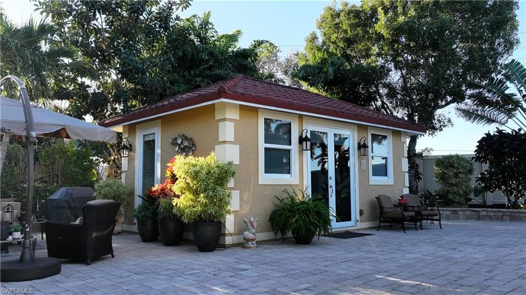4620 Southern Breeze DR-8