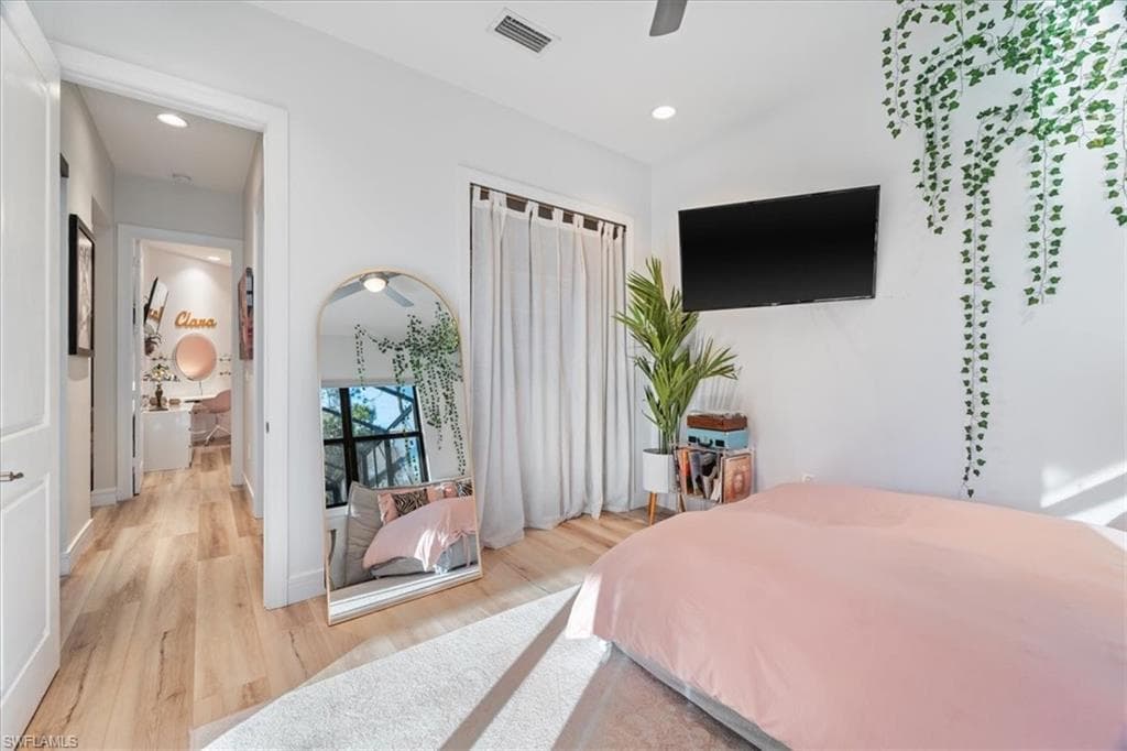 5858 Star Grass LN, NAPLES FL 34116-22