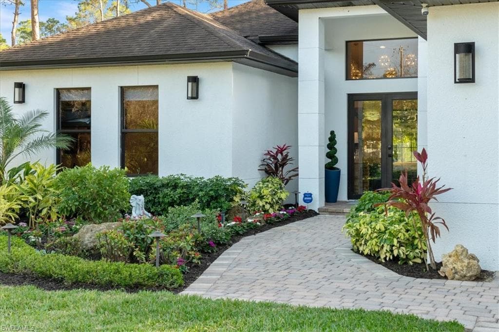 5858 Star Grass LN, NAPLES FL 34116-5
