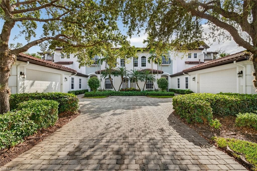 28540 Calabria CT 101-1