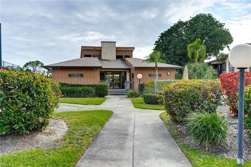 15000 Arbor Lakes DR E # 2, NORTH FORT MYERS FL 33917-24