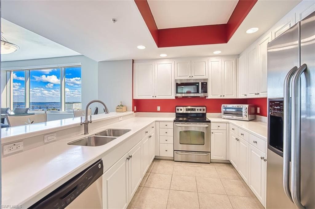 2090 W First ST 1810-9