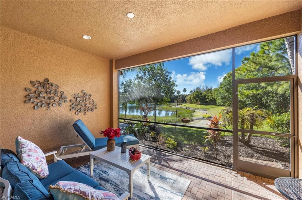 13315 Silktail DR, NAPLES FL 34109-23