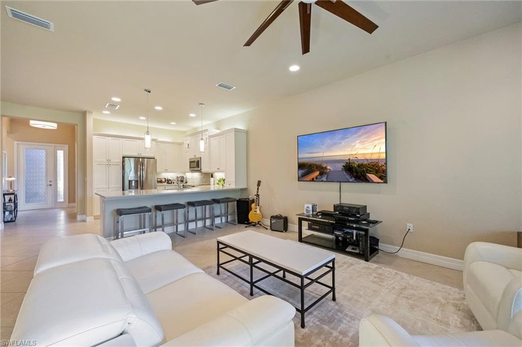 13315 Silktail DR, NAPLES FL 34109-7