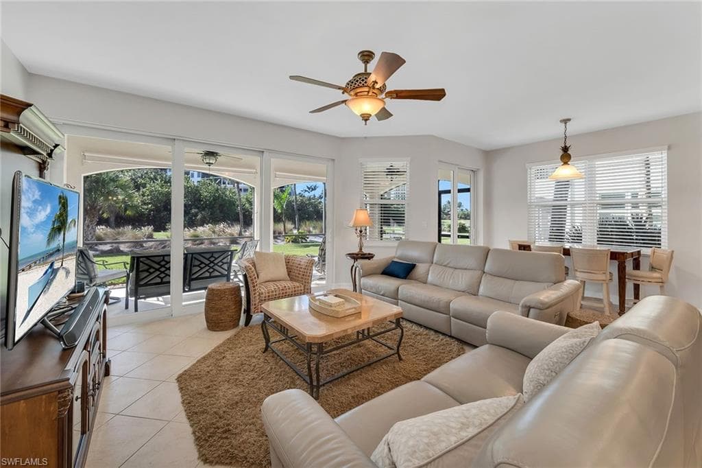 1285 Rialto WAY # 102, NAPLES FL 34114-1