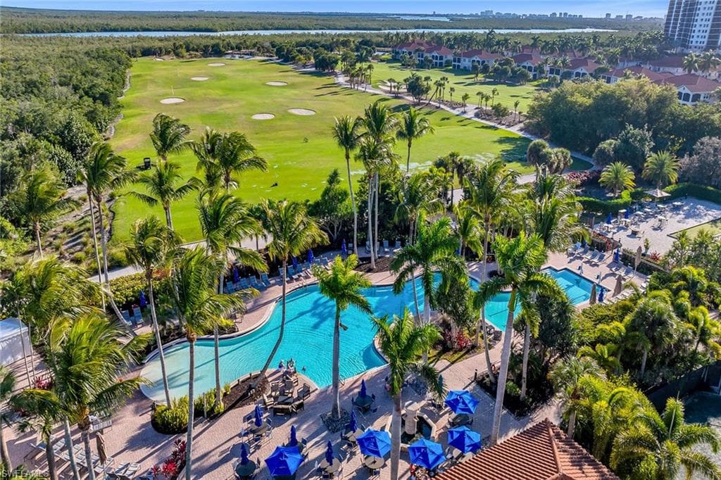 1285 Rialto WAY # 102, NAPLES FL 34114-48