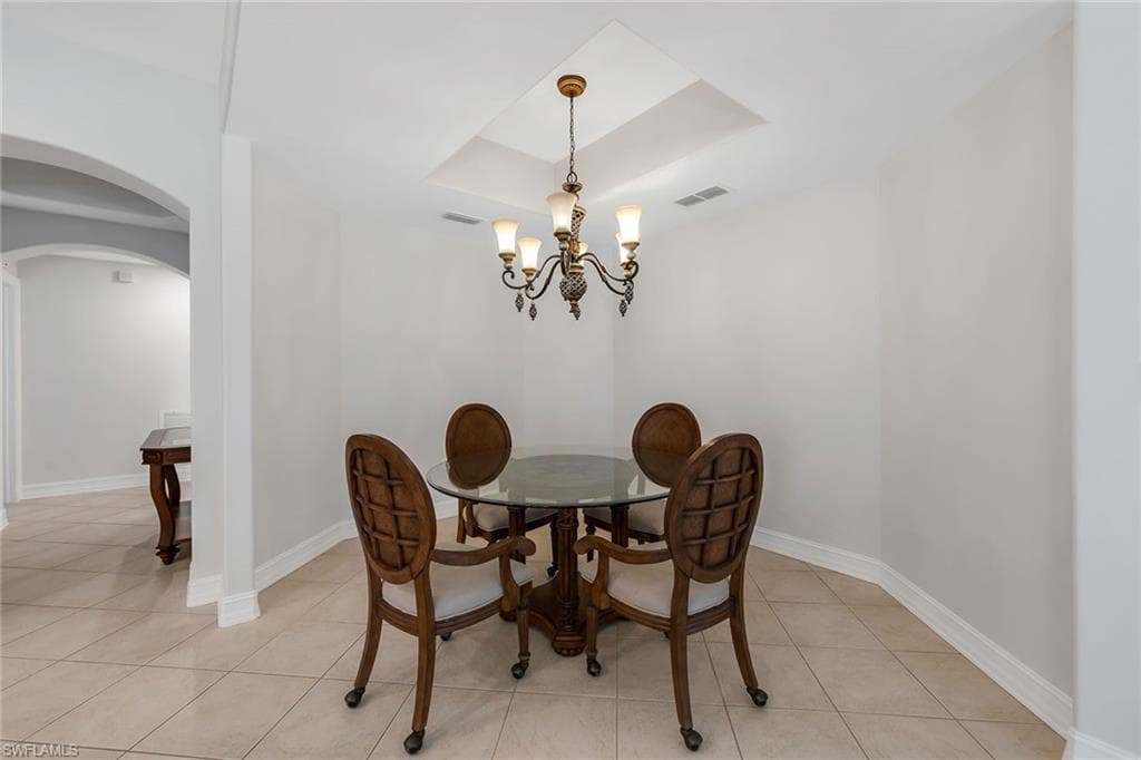 1285 Rialto WAY # 102, NAPLES FL 34114-13